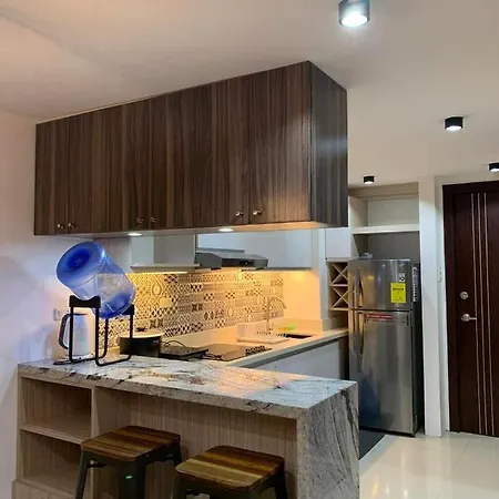 Club Ultima Residences Unit 1712