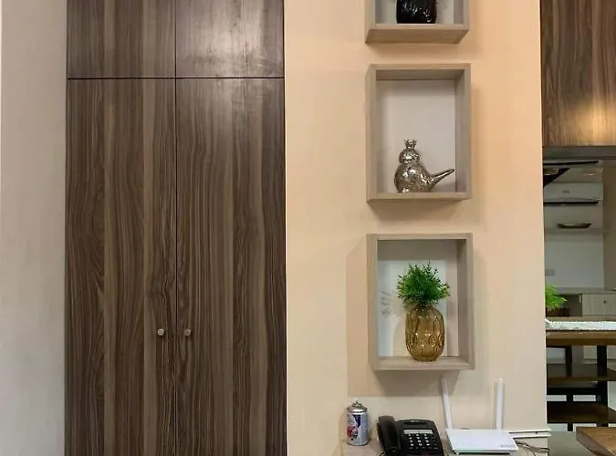 Club Ultima Residences Unit 1712