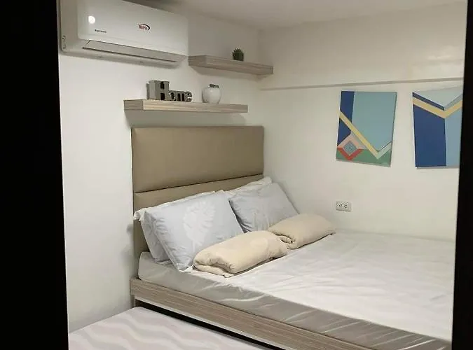 Club Ultima Residences Unit 1712