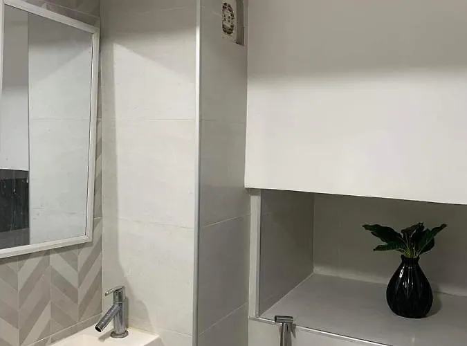 Club Ultima Residences Unit 1712 *